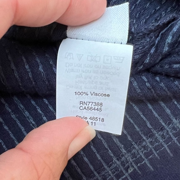 J. Crew Slouchy Sequin Metallic Oversized Navy Tee Holiday Night Out Size Small - Picture 6 of 12